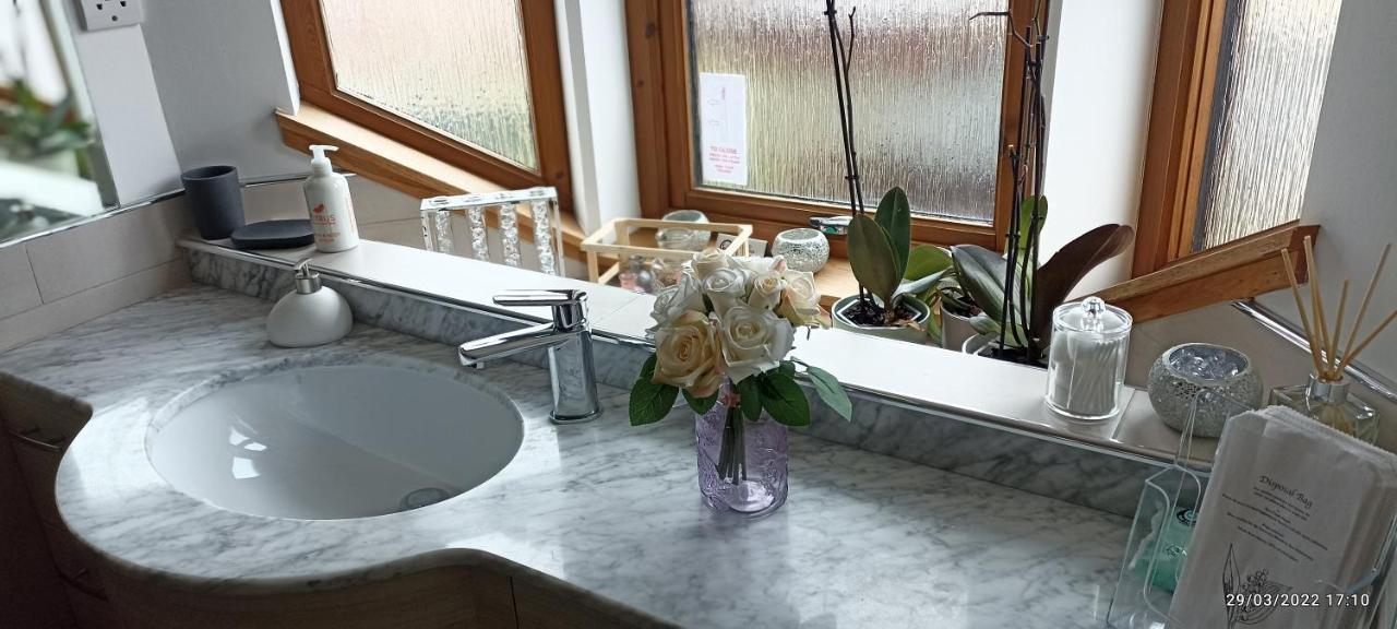 Outlander Boutique B&B Super King Cruden Bay Exterior foto